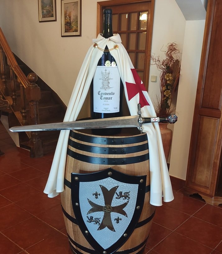 Herdade dos Templários - Manto e Espada.